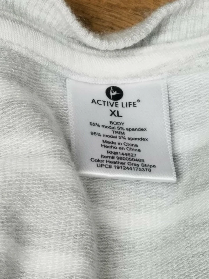 Active Life 灰色带白色条纹长袖衬衫女式 XL 码柔软舒适 — 第 3/3 张图片