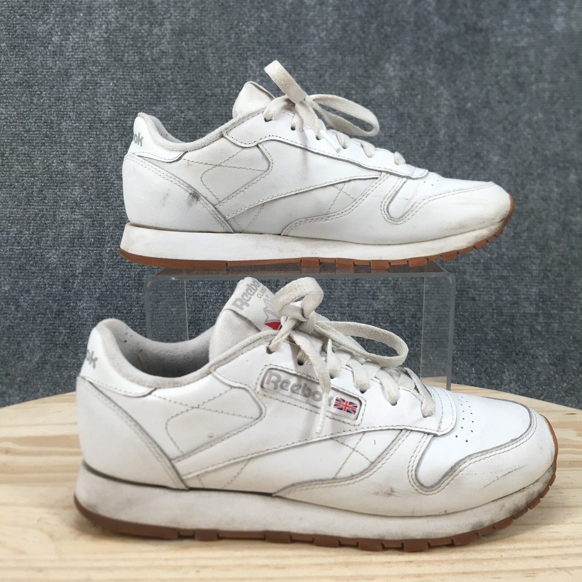 Reebok Shoes Womens Classic Sneakers White Leather Lace Up Low