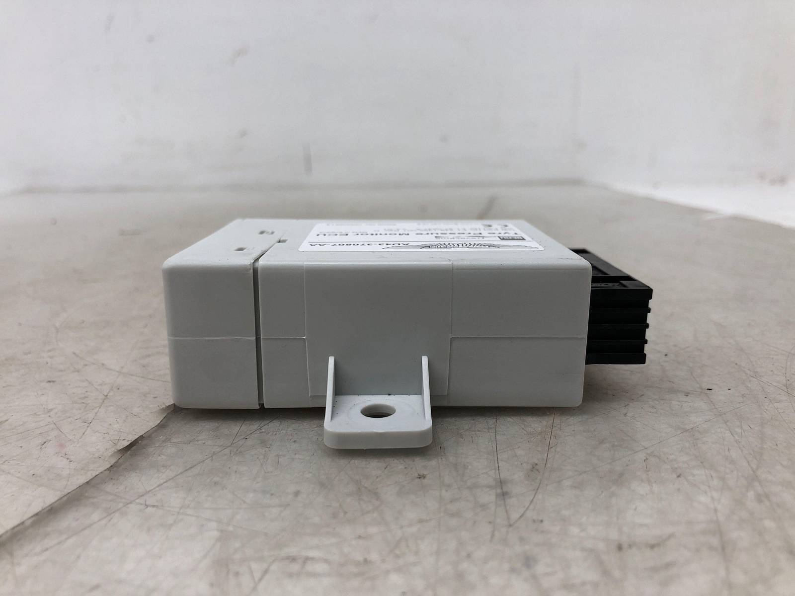 ASTON MARTIN RAPIDE TIRE PRESSURE MONITOR TPMS CONTROL MODULE AD43-370807-AC OEM