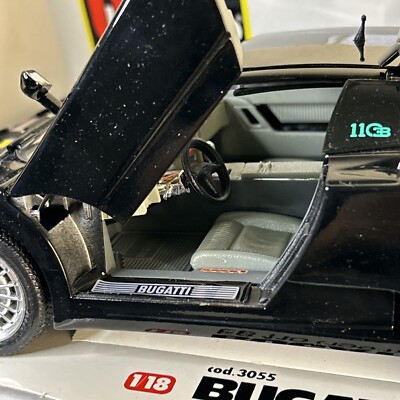 Burago 1/18 – Bugatti EB110 Noire – Modèle Diecast 3055 – Occasion