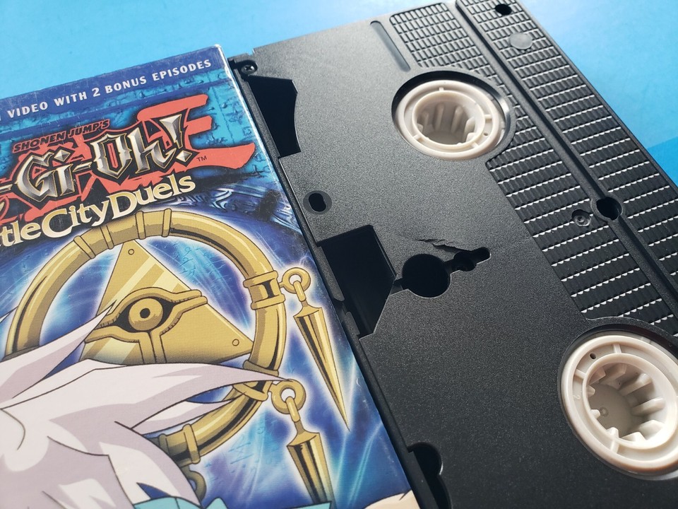 LOT OF 17 *VTG* 1996 YUGIOH VHS TAPES Vol Duels Duelists YuGiOh 90s