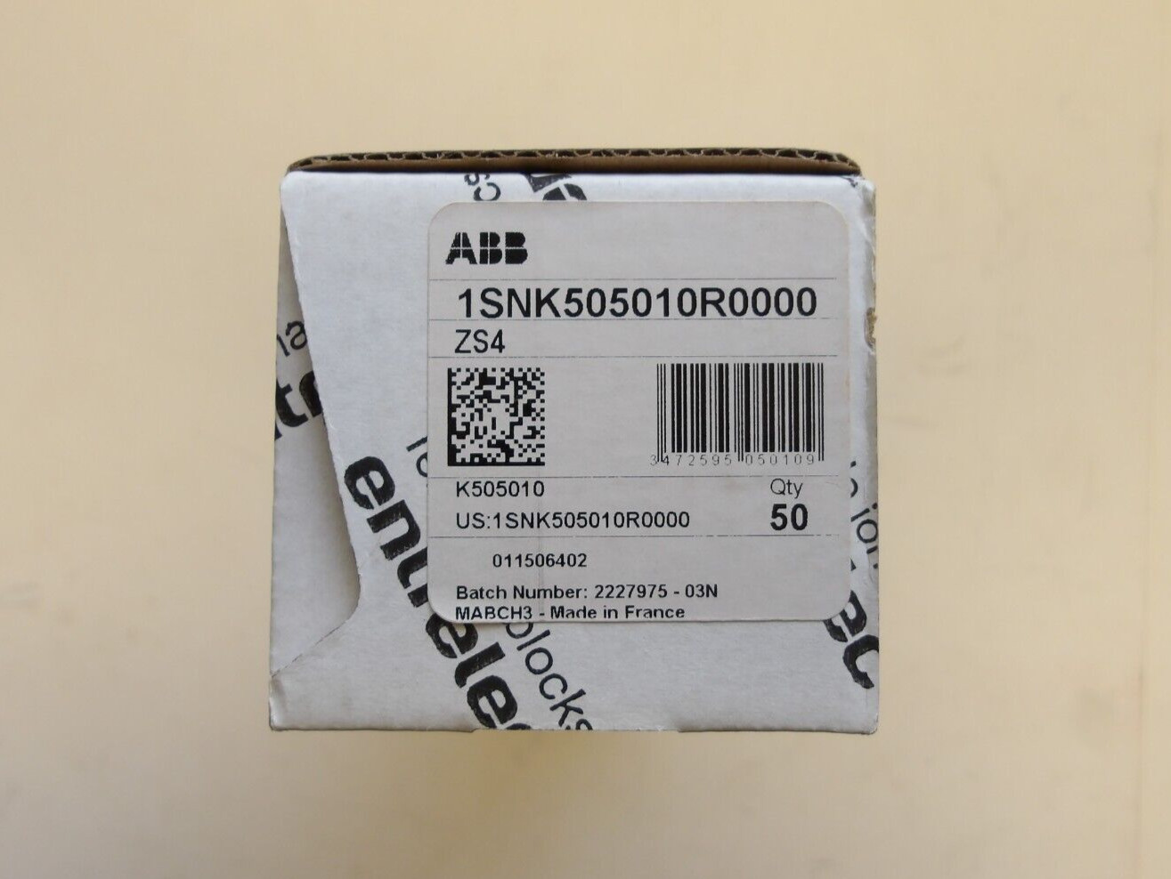 ABB P/N: 1SNK505010R0000 TERMINAL BLOCK DIN-RAIL 32A 1KV SCREW CONNECTION