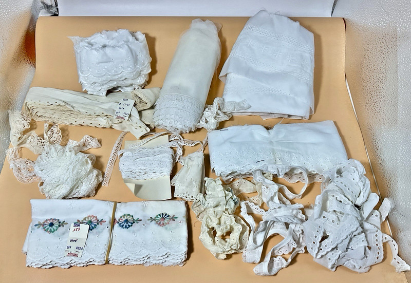 Lot 100+ Yds 12 Bundles Vintage Lace Trim Bridal Crochet Tulle Beautiful! Lot B