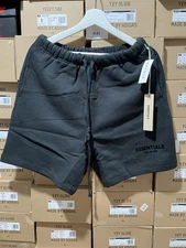 Fear Of God Essentials Sweatshort (SS22) Stretch Limo - size XL  100% authentic