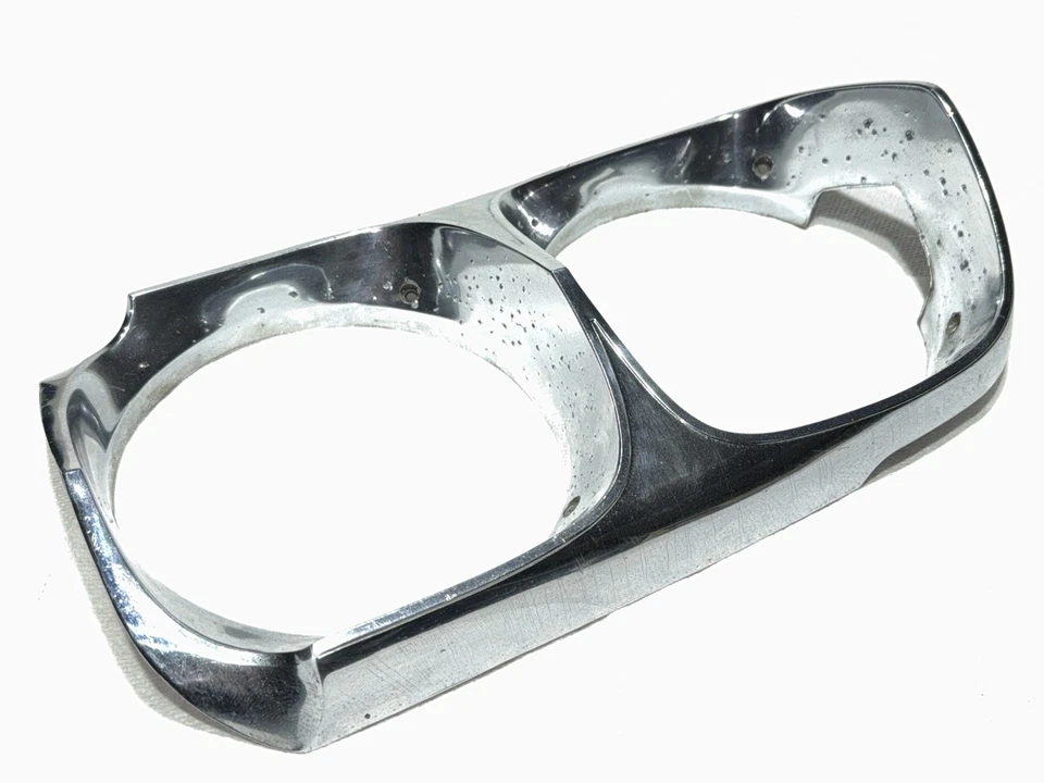 Bisel de faros laterales para pasajero derecho Pontiac GTO Lemans 1966-1967 9782753 Foto 3 de 4