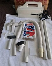 Oreck XL White Portable Canister Vacuum Cleaner W/Original Attachments BB870-AW