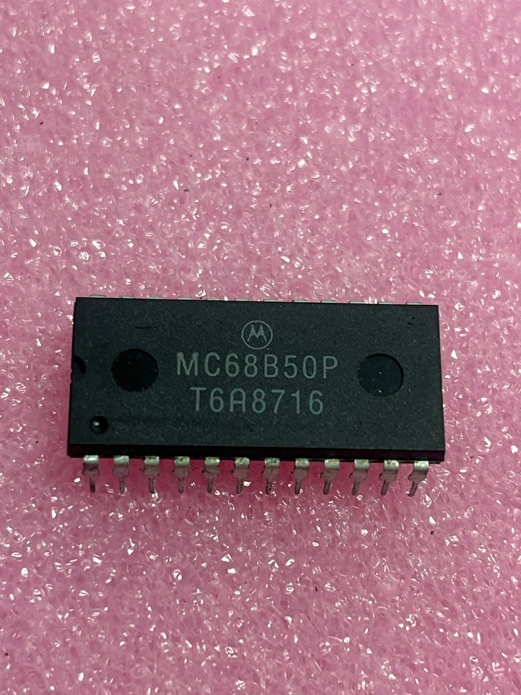Motorola MC68B50P Asynchronous Communication Interface Adapter - NEW!