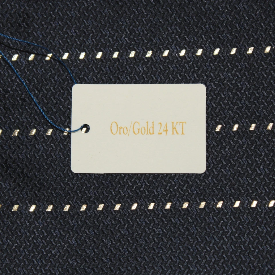 Italo Ferretti Novo com etiquetas bolso de face única quadrado azul marinho com lã/seda dourada 24 KT - Imagem 2 de 4