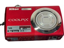 Nikon Coolpix S220 Digitalkamera 10MP 3x optischer Zoom rot kompakt