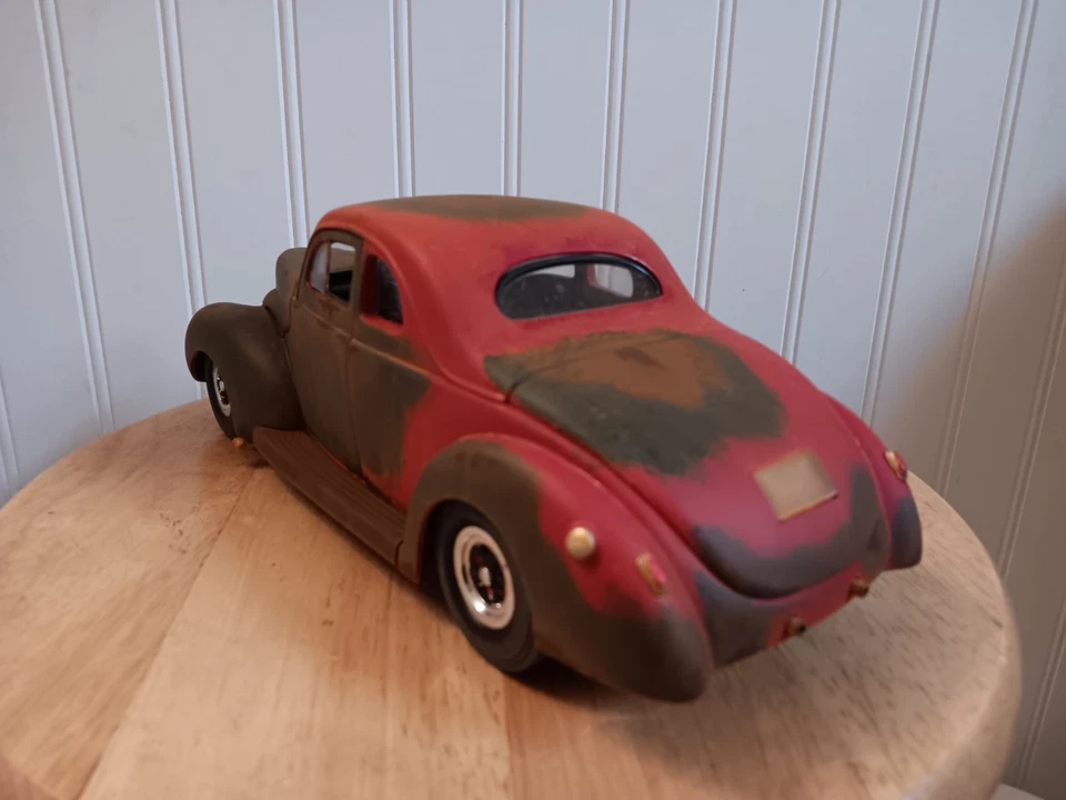 Ford Rat Hot Rod 1940 fundido a presión 1/18 desgastado oxidado depósito de chatarra granero encontrar  Foto 3 de 4