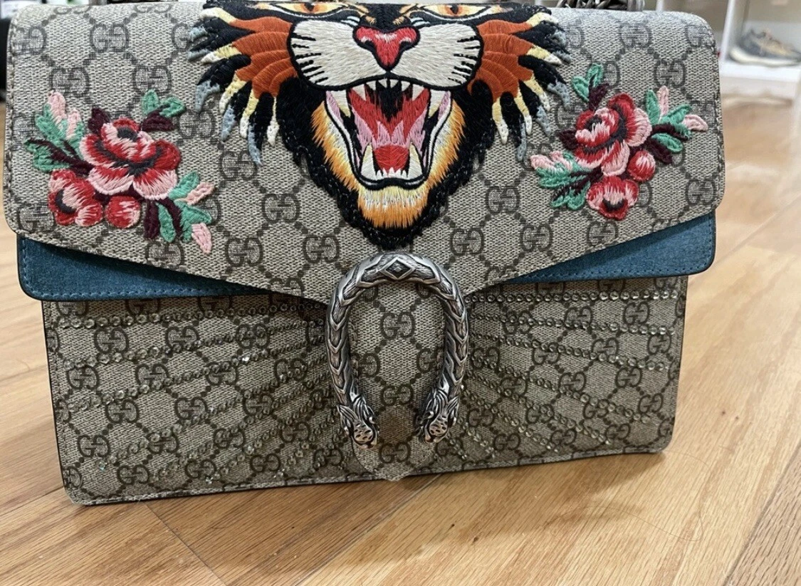 Gucci Dionysus Medium GG Supreme Monogram Shoulder Bag