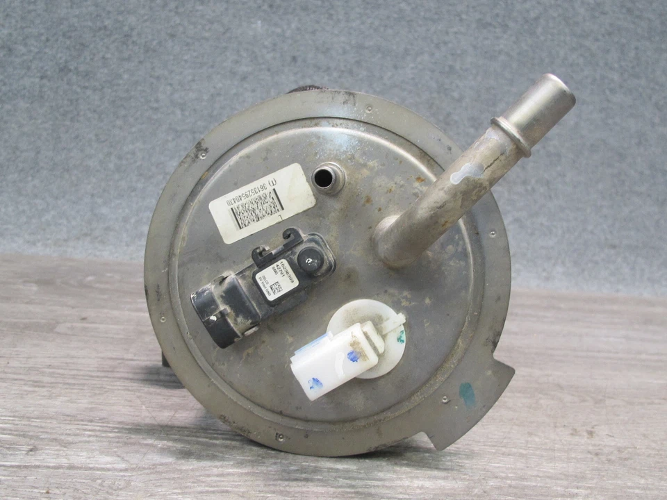 🥇05-06 BOMBA DE GAS COMBUSTIBLE CHEVROLET SSR 6,0 L CON CONJUNTO DE SENSOR DE PRESIÓN OEM Foto 4 de 4