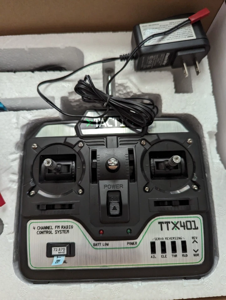 Heli Max AXE EZ HMXE0554 Pre-Built Radio Controlled RC Helicopter - Gray (READ) - Image 4 of 4