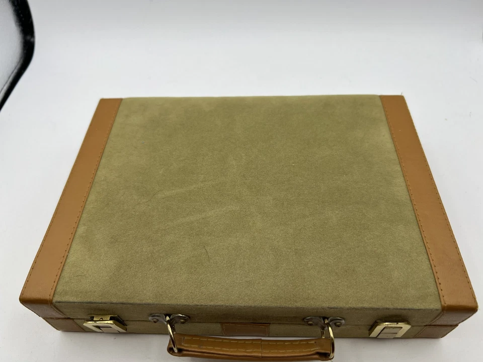 Vintage Aries Of Beverly Hills Backgammon Set Felted Case - Image 4 of 4