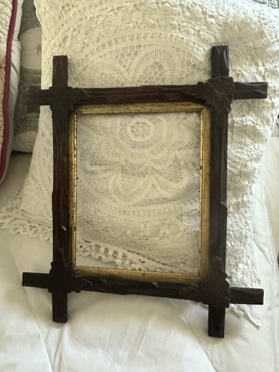 Antique Victorian Adirondack Hand Carved Folk Art Tramp Leaf
