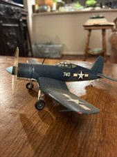 Built Plastic Models Est Scale 1/172, Wingspa...