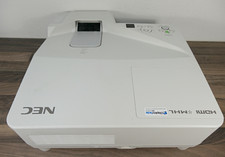 NEC UM301W Ultra-Kurzdistanz Beamer   3000 Lu...
