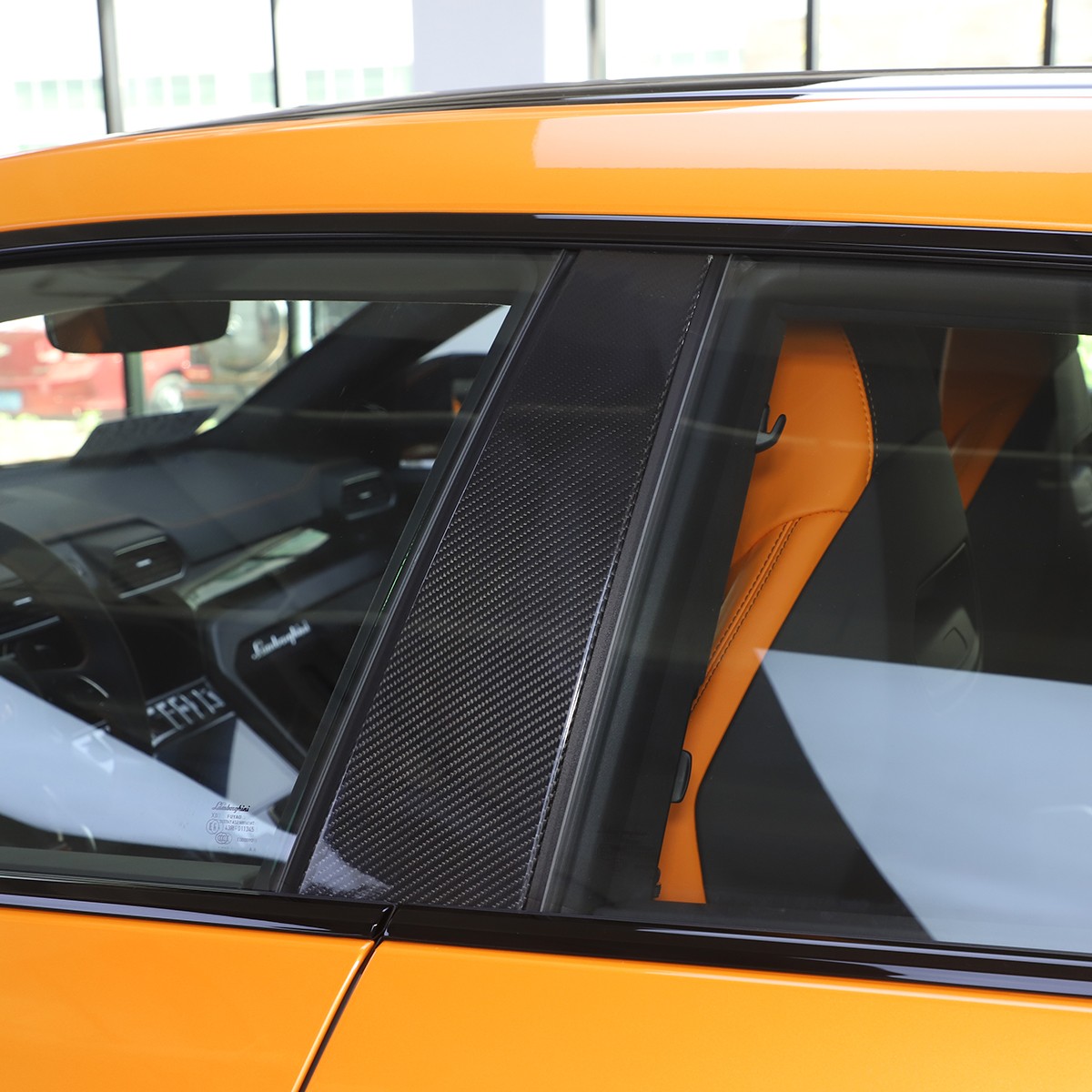 Lamborghini Urus 2018-2021 Pillar cover molding