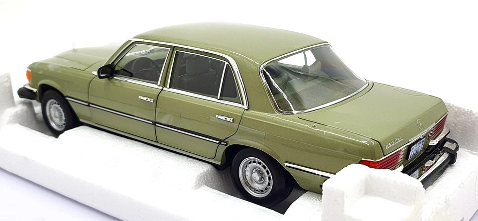 Norev 1/18 Scale Diecast 183975 - 1979 Mercedes-Benz 450 SEL US Version - Image 2 of 4