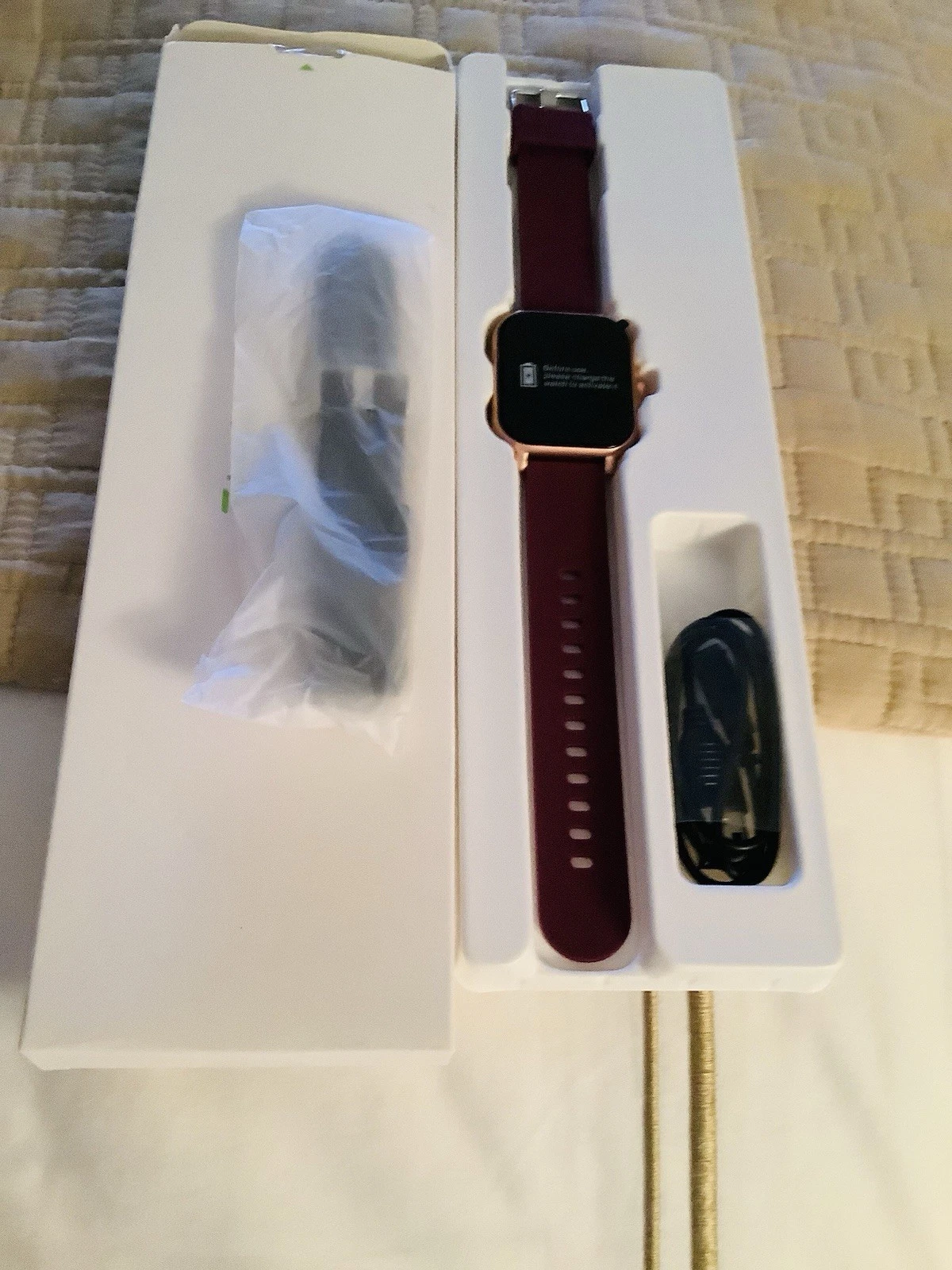 NEW LETSFIT SMART WATCH HEALTH TRACKER E41 GOLD BEZEL AND PURPLE BAND/EXTRA BAND