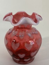 Fenton Art 1998 Cranberry Opalescent Heart Optic Beaded Ruffled Vase 4995 CR