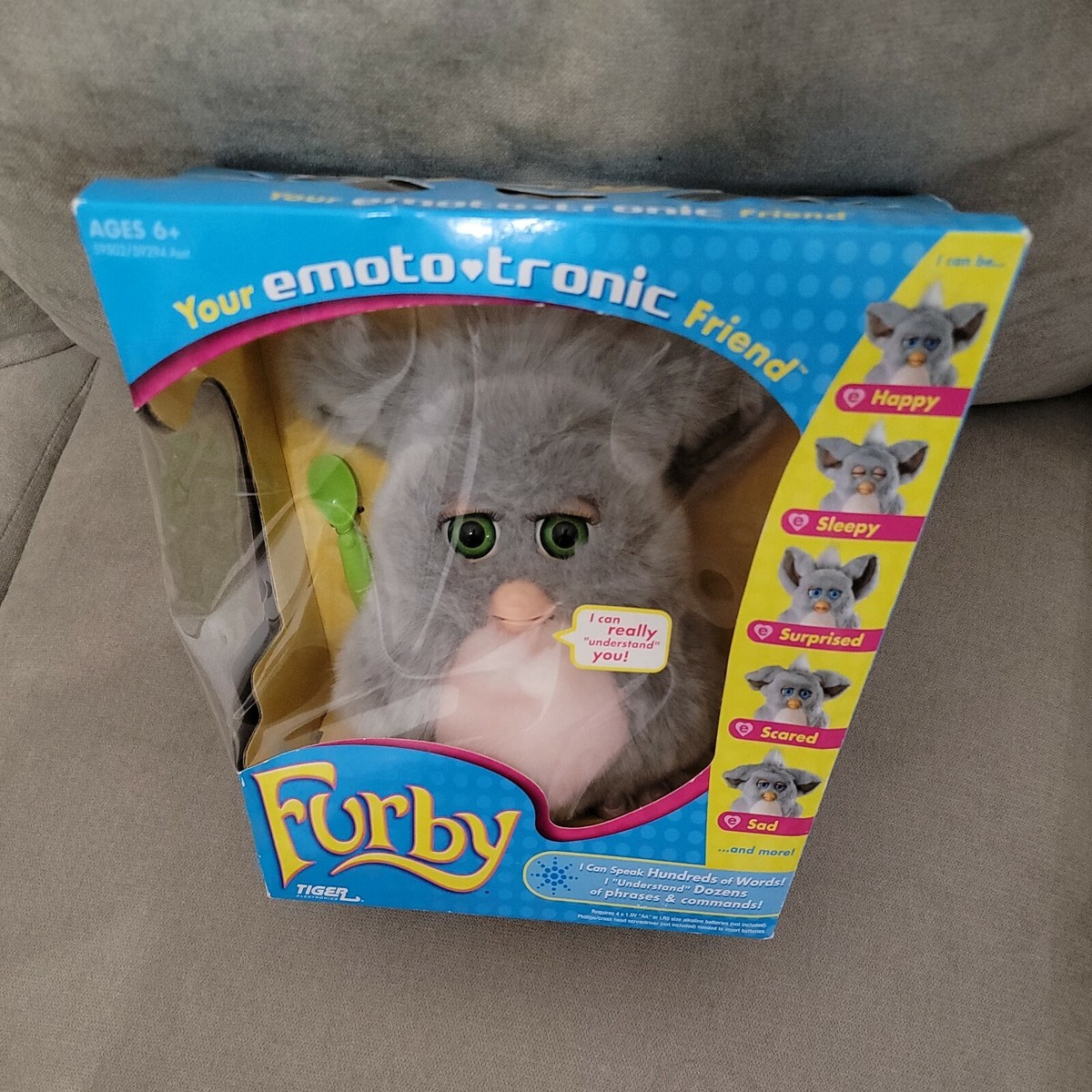 Rare Sealed in Box 2005 Furby Your Emoto Tronic Friend Grey