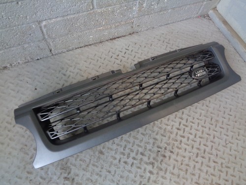 Range Rover Sport Front Grille Facelift in Grey L320 2009 to 2013 - Picture 5 of 12