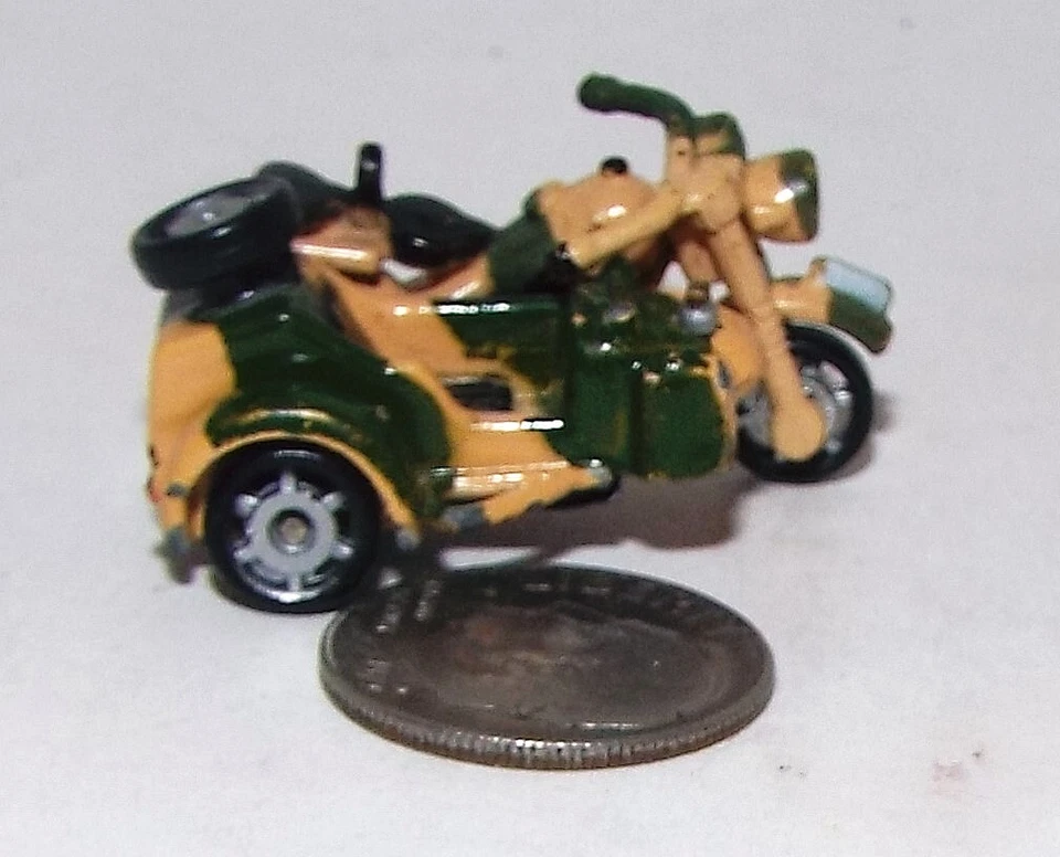 Small Micro Machine WWII type US Army BMW Motorcycle w/Sidecar in Camouflage - Image 3 of 4