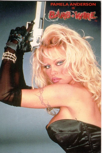 195+ POSTCARDS PAMELA ANDERSON.