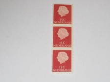 1953 Panel of 3 Unused Queen Juliana Stamps Cameo Style Maroon Color