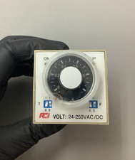 Advance Controls 8511A240 Multi Function Timer 24-250VAC/DC 11-pin   (b607)