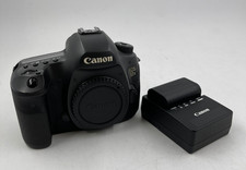 Canon EOS 5DS  Digital SLR 50.6 Megapixel Camera Kit