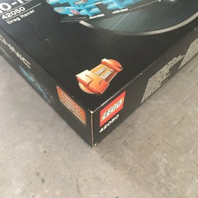 LEGO TECHNIC 42050: Drag Racer