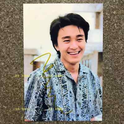 Zhou Xing Chi Autograph Photos Gifts Send Friend 周星驰亲笔签名照周边签名海报送朋友