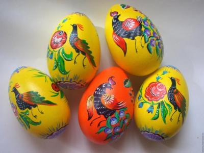 Osterei Dekoration. Osterei Aufkleber, Hülle, Verpackungen. Set mit 7 Stickern.