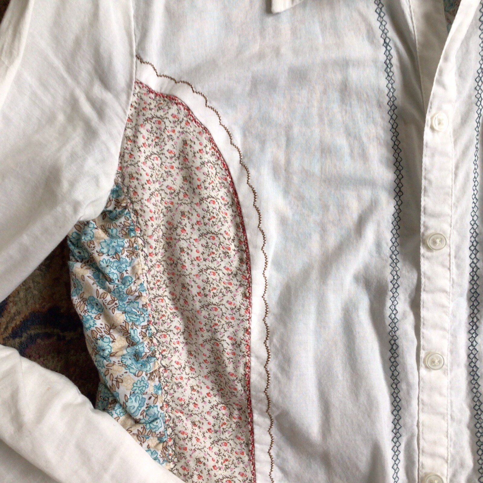 DAYTRIP Multicolor Patchwork Floral Embroid Butto… - image 2