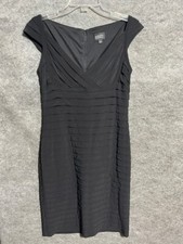 Adrianna Papell Dress Womens Size 10 Pleated Tiered V Neck Cap Sleeve Black