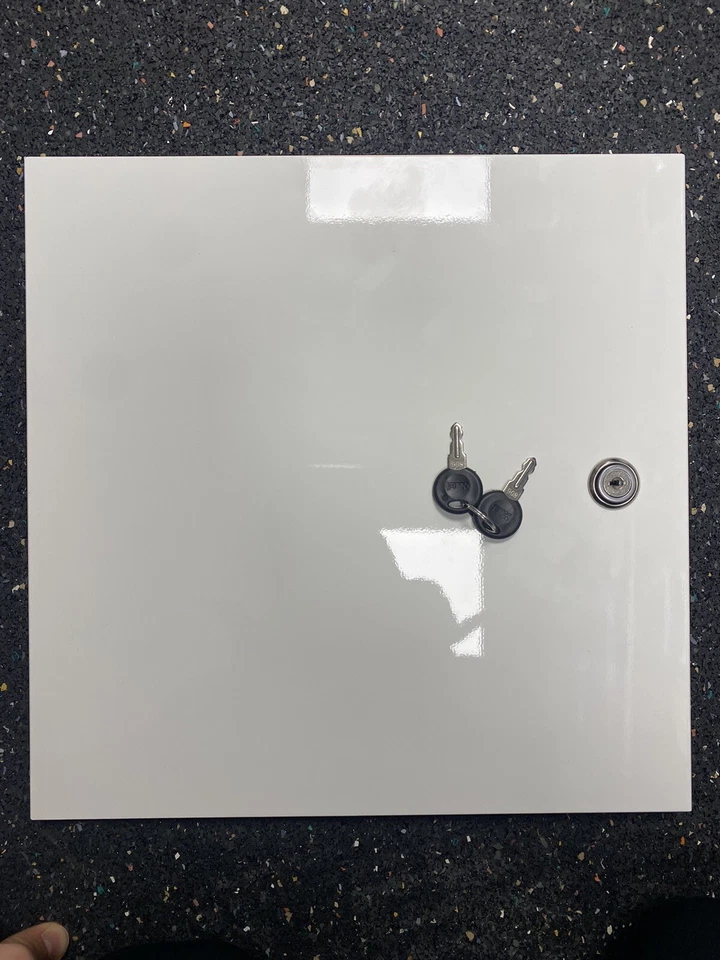 KALLAX Einsatz mit Tür, abschließbar, Hochglanz Weiß, 33x33 cm mit Schloss - Bild 3 von 4