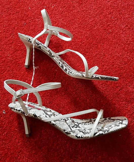primark strappy sandals