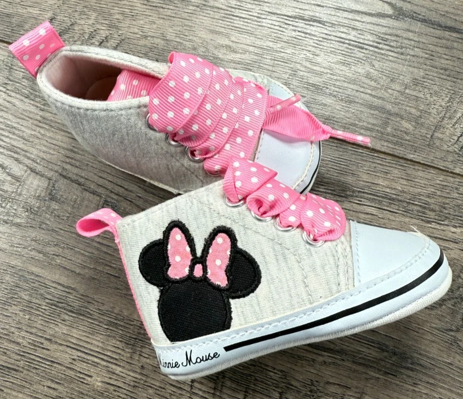 Ropa de bebé niña nuevo sin etiquetas Disney 3-6 meses Minnie Mouse zapatos Foto 3 de 4