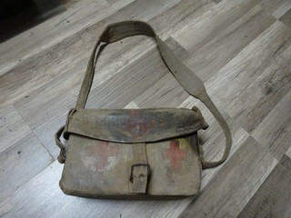 Named Orig WW1 "Canadian Army Medical Kit With Contents"