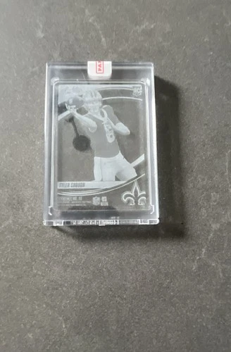 2025 Panini Absolute Tyler Shough Base (RAW)