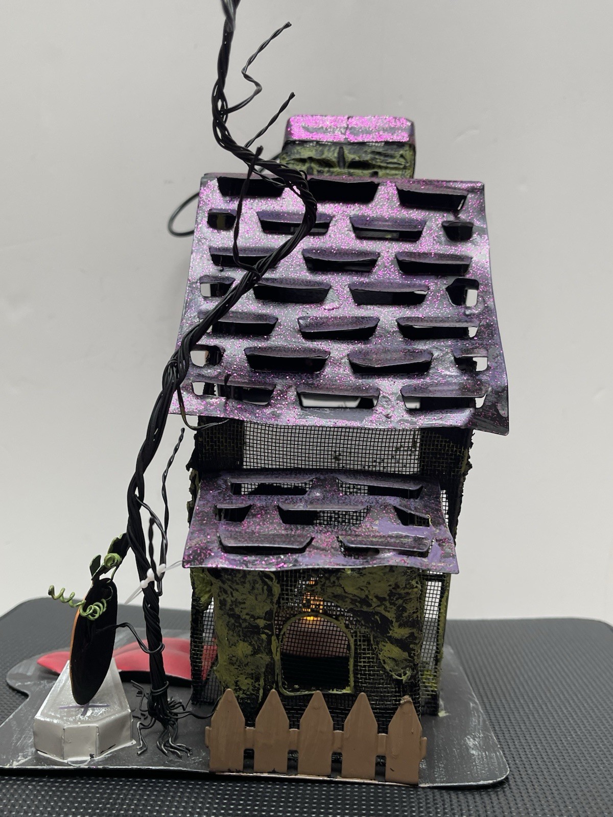 Sculpted Metal Halloween Haunted House Tea Light Votive Candle Holder - 2007