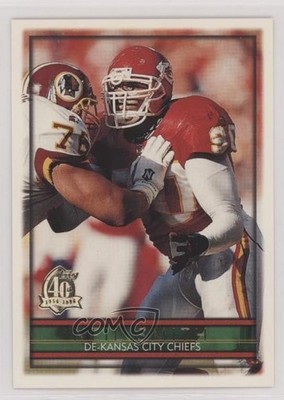 1996 Topps Neil Smith #210 0v82