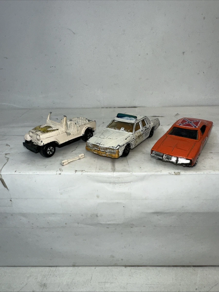 Ertl 1:64 Scale Vintage Manufacture Diecast Cars, Trucks & Vans
