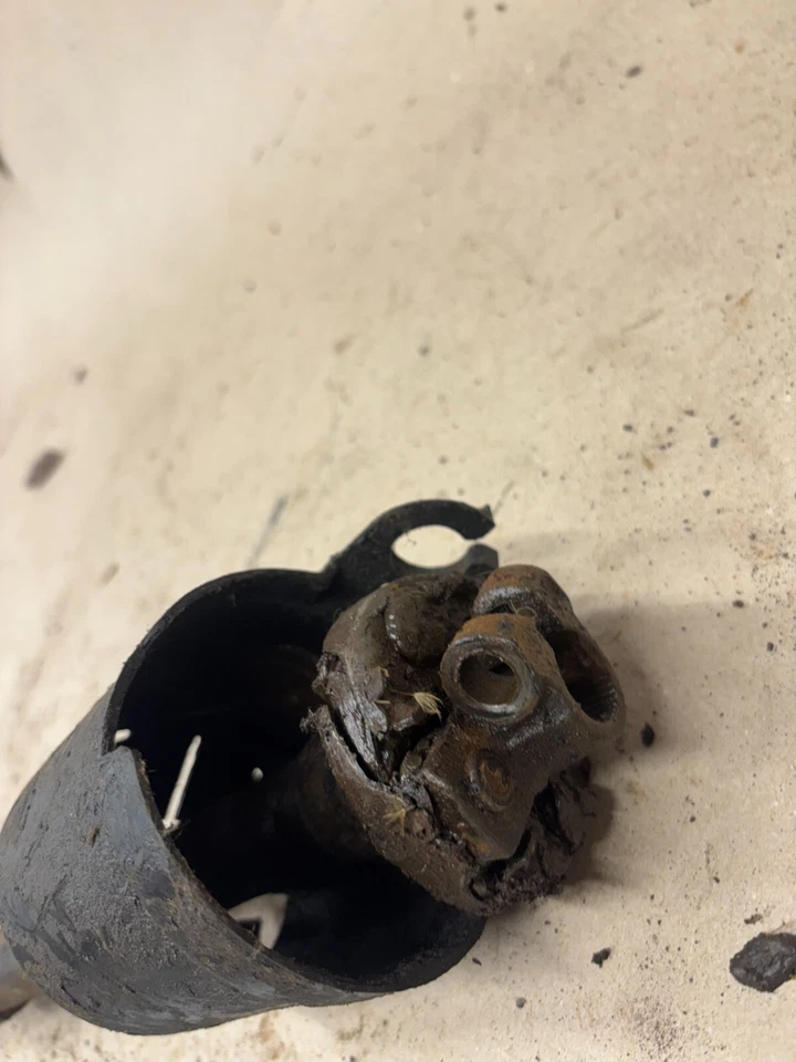 Ford f150 1980 1986 f250 f350 columna de dirección eje intermedio de junta de trapo 85 86 Foto 3 de 4