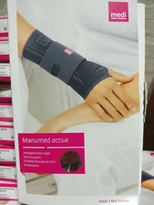 Medi manumed active wrist support right sz 3   6 3/4- 7 1/2 in  silver (I)