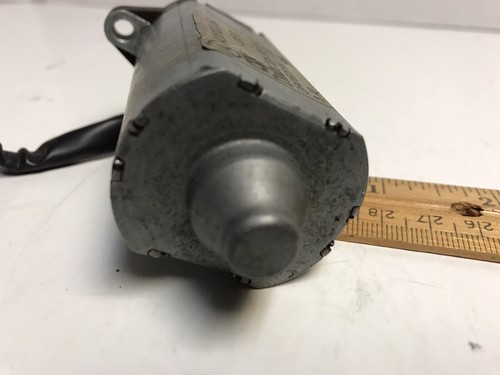 SEAT ADJUSTMENT MOTOR FRONT LEFT MERCEDES CLK350 03 04 05 07 08 09 OEM - Picture 3 of 9