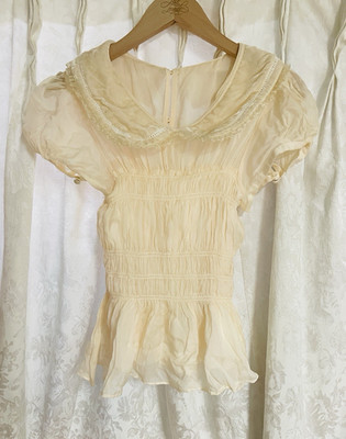 Pimm s Base Ivory Chiffon Lace Ruffle V-Neck Puff Sleeve 100% Pure Mulberry Silk