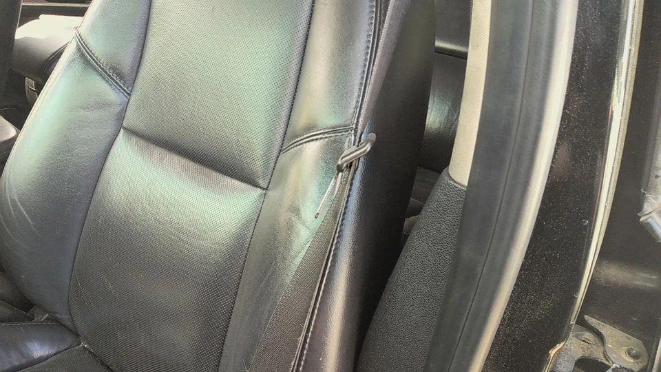 07 CADILLAC ESCALADE Front Seat Belt Foto 2 de 2